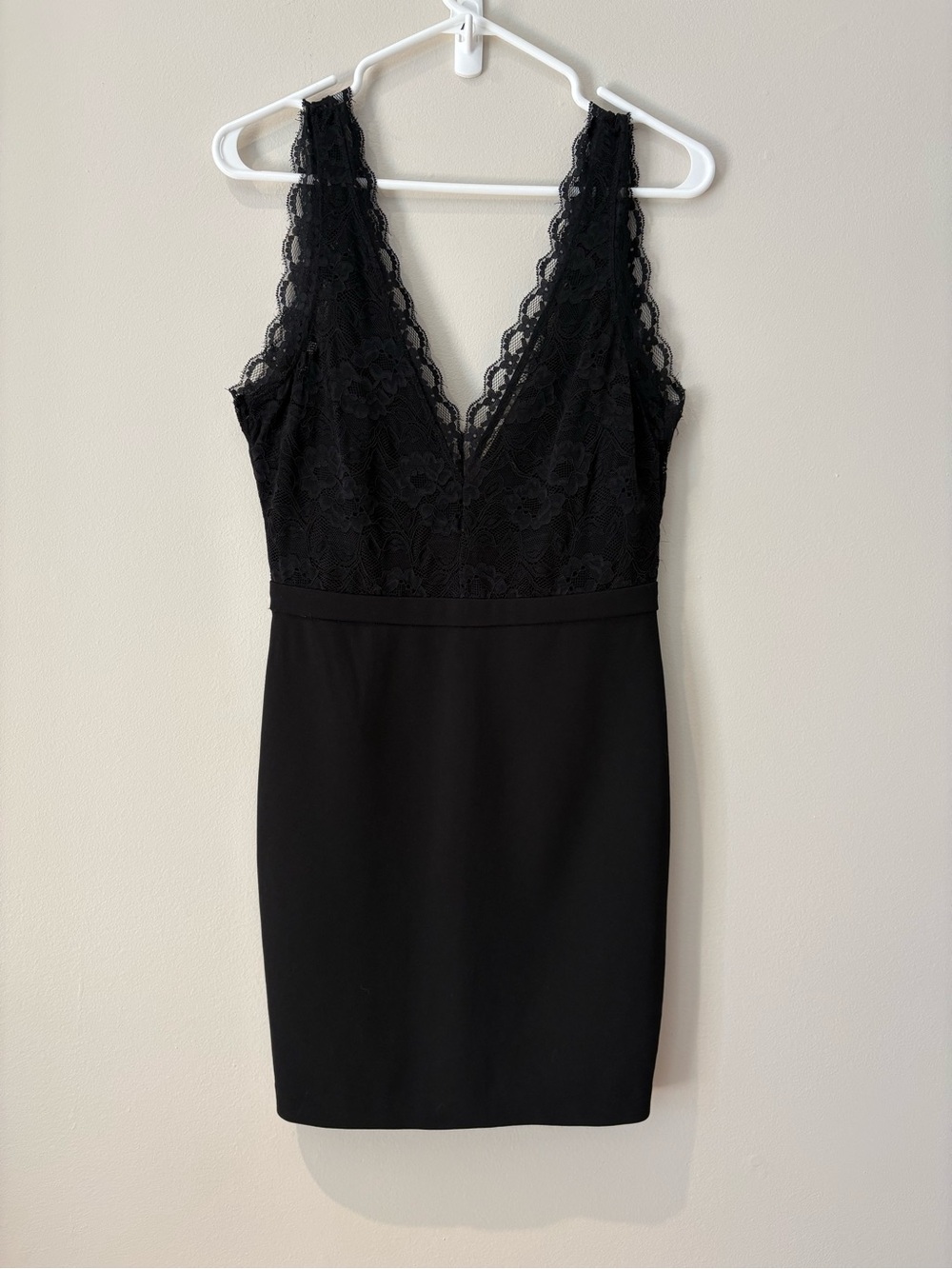 Dynamite Black Lace V-Neck Bodycon Dress